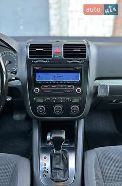 Универсал Volkswagen Golf 2009 в 