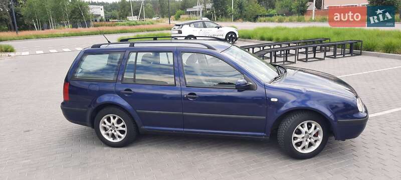 Volkswagen Golf 2000