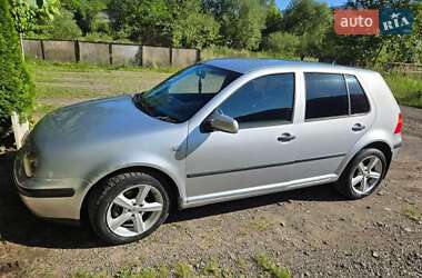 Хэтчбек Volkswagen Golf 2001 в Межгорье