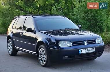 Хэтчбек Volkswagen Golf 2001 в Виннице