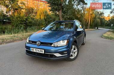 Универсал Volkswagen Golf 2017 в Кривом Роге