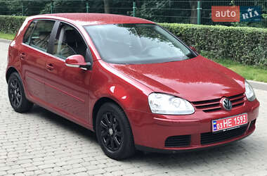 Хэтчбек Volkswagen Golf 2006 в Луцке