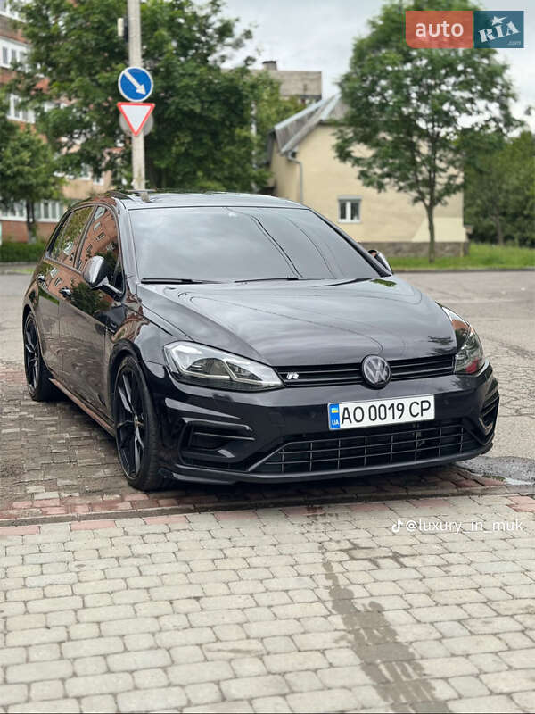 Volkswagen Golf 2019