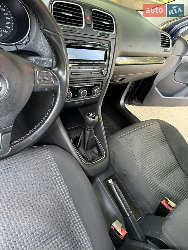 Універсал Volkswagen Golf 2010 в Ямполі