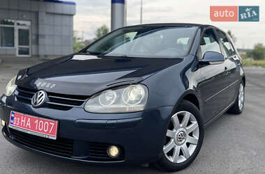 Хэтчбек Volkswagen Golf 2005 в Шепетовке