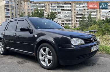 Универсал Volkswagen Golf 2005 в Киеве