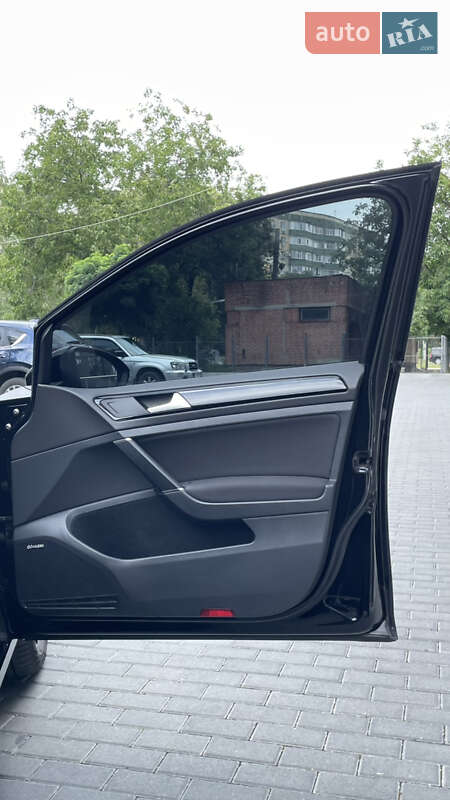 Универсал Volkswagen Golf 2017 в Полтаве фото 23 Универсал Volkswagen Golf 2017 в Полтаве