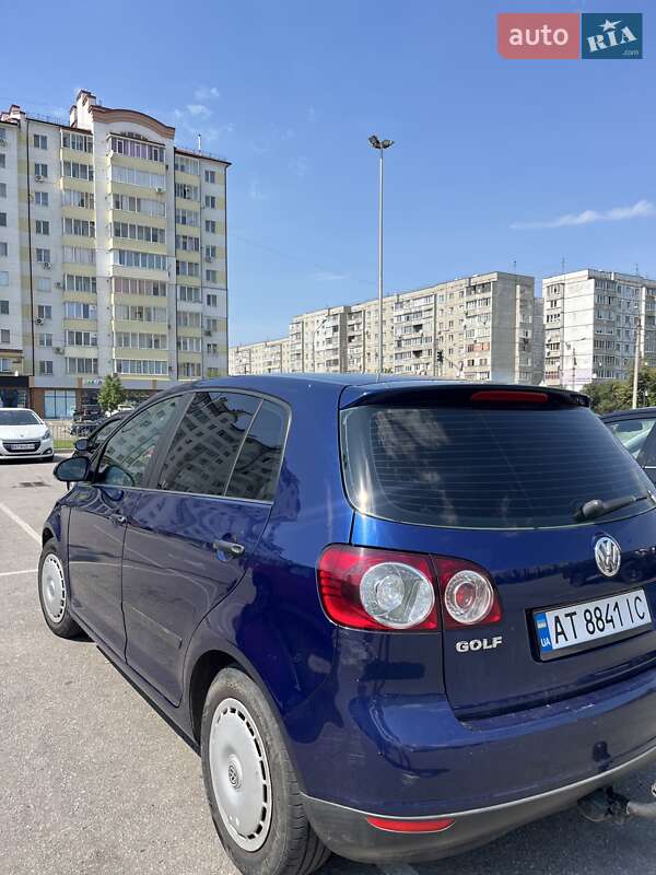 Универсал Volkswagen Golf 2005 в Ивано-Франковске