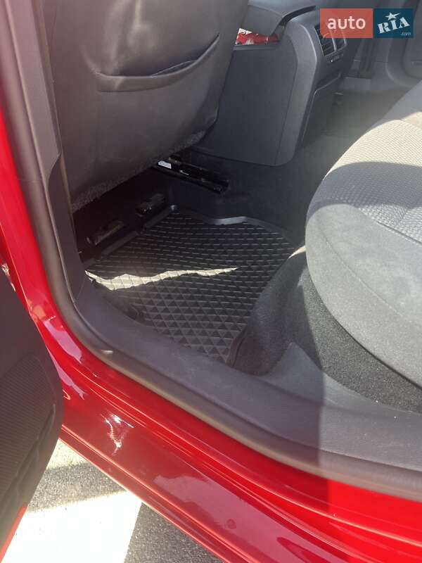 Хетчбек Volkswagen Golf 2012 в Києві