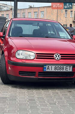 Хэтчбек Volkswagen Golf 2002 в Белой Церкви