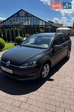 Универсал Volkswagen Golf 2016 в Стрые
