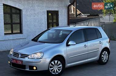 Хэтчбек Volkswagen Golf 2008 в Красилове