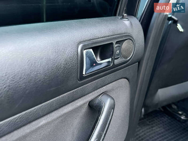 Универсал Volkswagen Golf 2003 в Лубнах