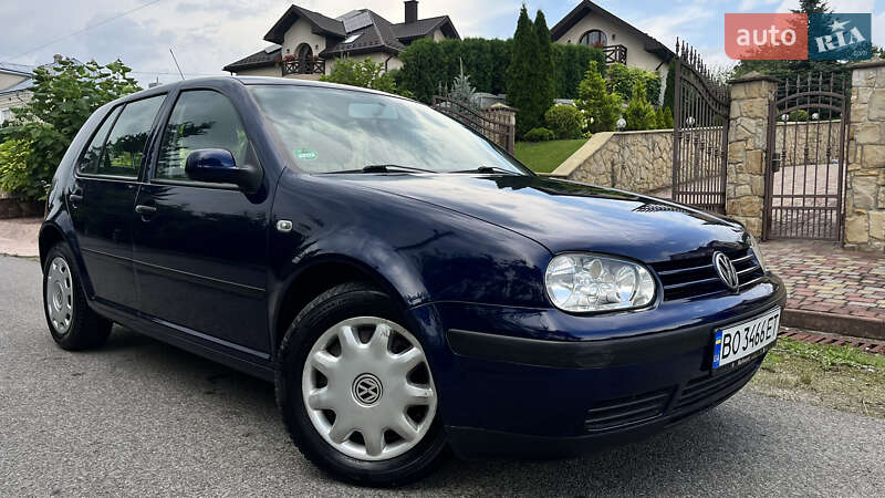 Volkswagen Golf 2002