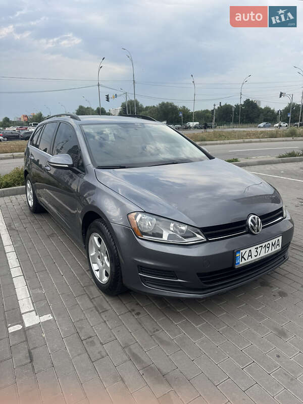 Volkswagen Golf 2015