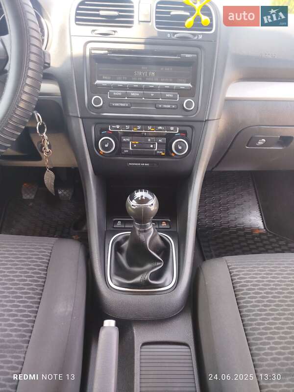 Универсал Volkswagen Golf 2012 в Стрые