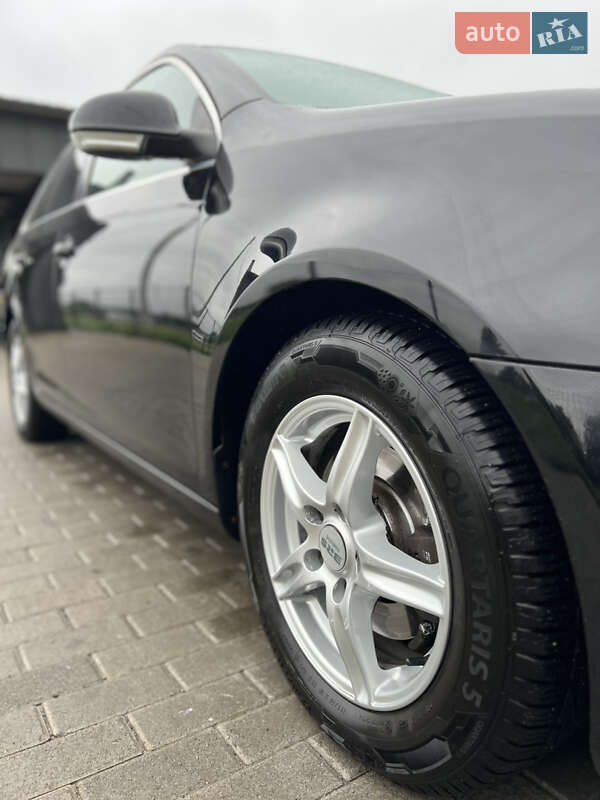 Универсал Volkswagen Golf 2011 в Ковеле