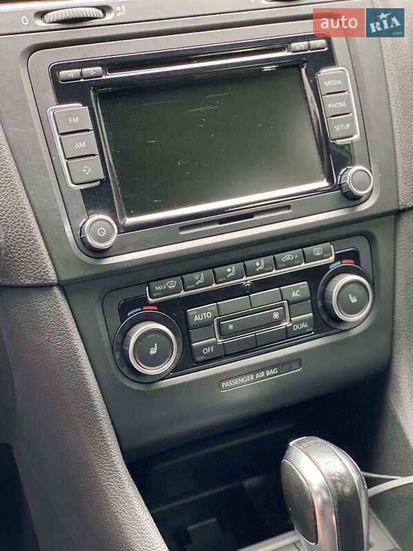 Хэтчбек Volkswagen Golf 2011 в Одессе