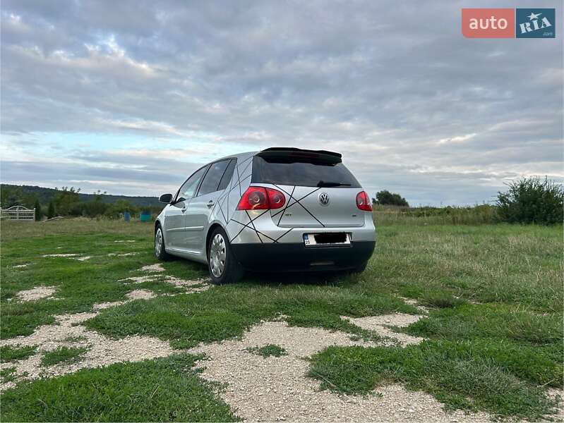 Volkswagen Golf 2006