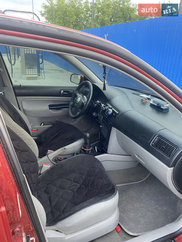 Хэтчбек Volkswagen Golf 1999 в Львове