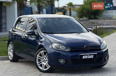 Хетчбек Volkswagen Golf 2009 в Ужгороді