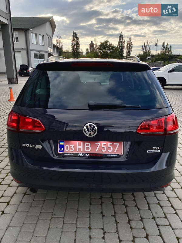 Универсал Volkswagen Golf 2014 в Мукачево