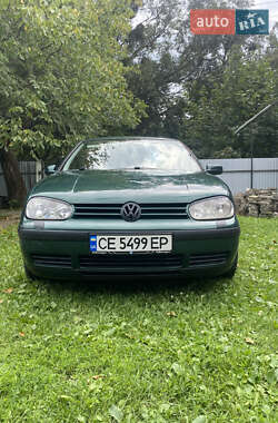 Хетчбек Volkswagen Golf 1999 в Чернівцях