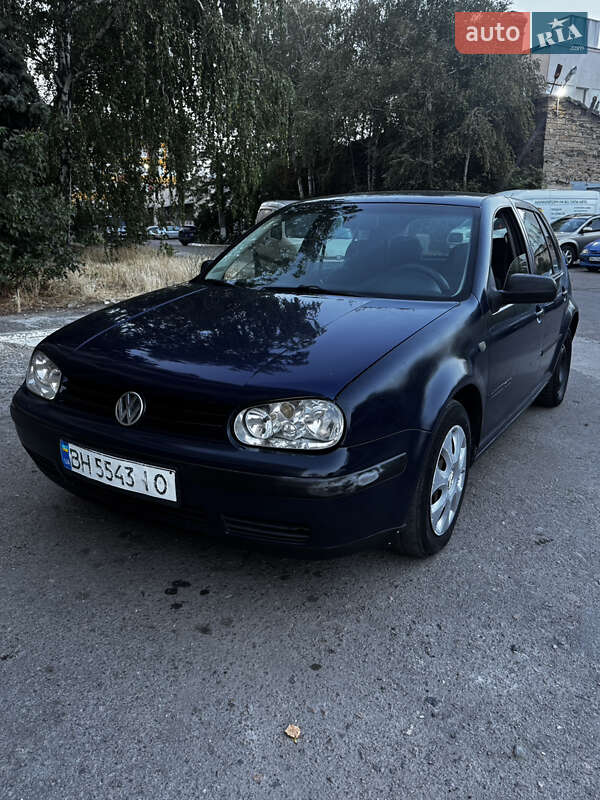 Volkswagen Golf 1998