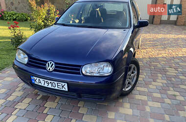 Хетчбек Volkswagen Golf 1999 в Бобровиці