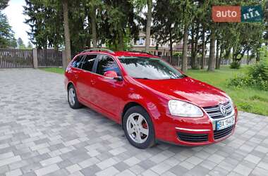 Универсал Volkswagen Golf 2007 в Староконстантинове