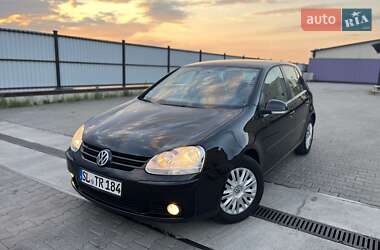 Хетчбек Volkswagen Golf 2008 в Луцьку