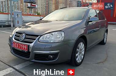 Універсал Volkswagen Golf 2009 в Києві