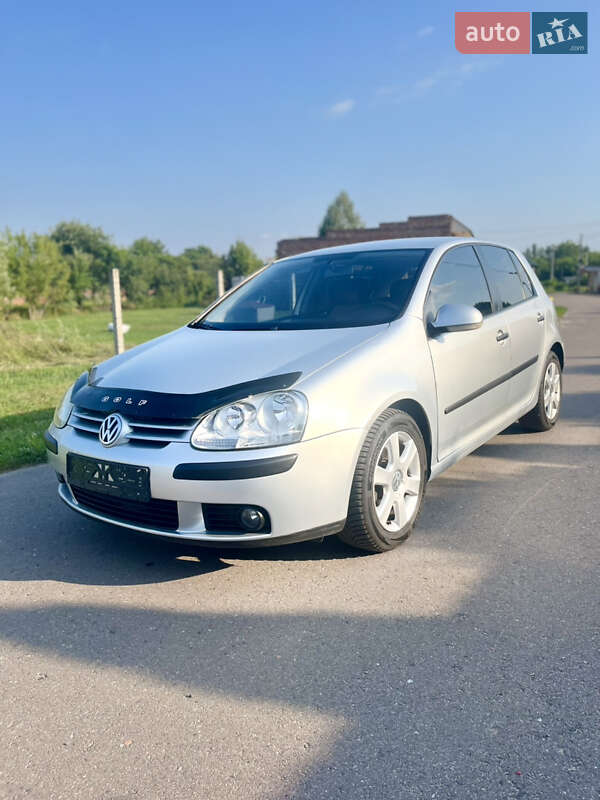 Volkswagen Golf 2005