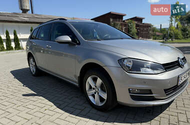 Універсал Volkswagen Golf 2015 в Золочеві
