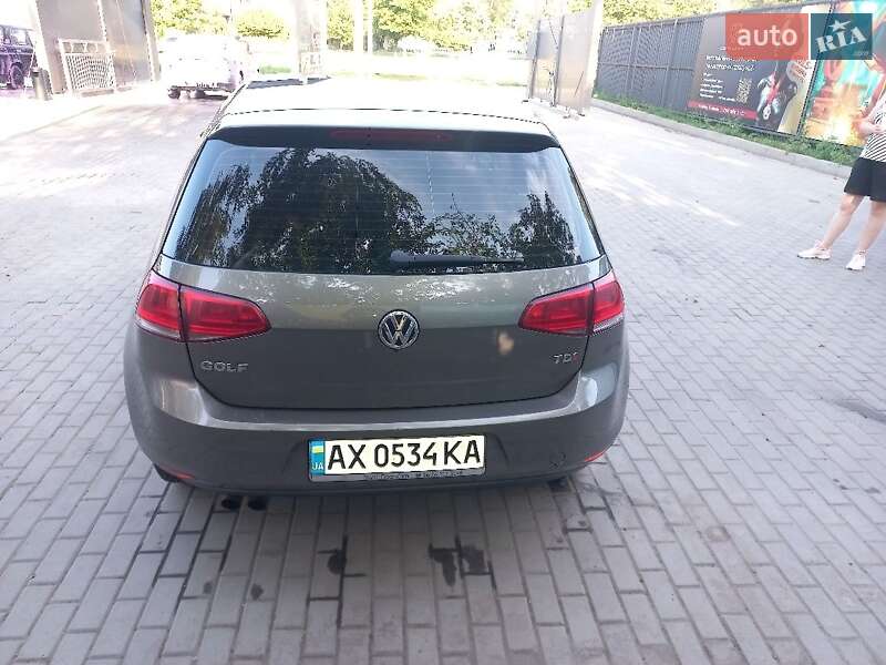 Volkswagen Golf 2013