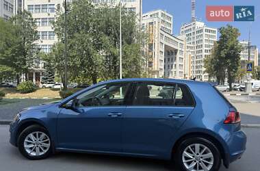 Хетчбек Volkswagen Golf 2015 в Харкові
