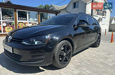 Универсал Volkswagen Golf 2016 в Житомире