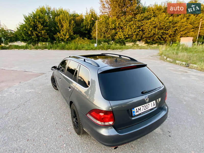 Универсал Volkswagen Golf 2009 в Житомире фото 9 Универсал Volkswagen Golf 2009 в Житомире