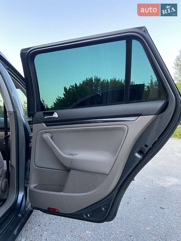 Универсал Volkswagen Golf 2009 в Житомире фото 15 Универсал Volkswagen Golf 2009 в Житомире