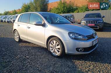 Хэтчбек Volkswagen Golf 2011 в Луцке