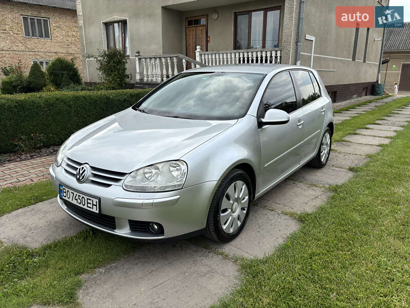 Volkswagen Golf 2005