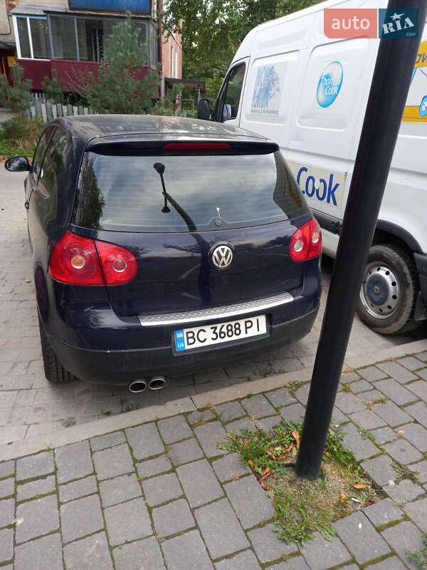 Хэтчбек Volkswagen Golf 2004 в Львове фото 2 Хэтчбек Volkswagen Golf 2004 в Львове