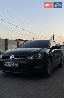 Універсал Volkswagen Golf 2014 в Хмельницькому