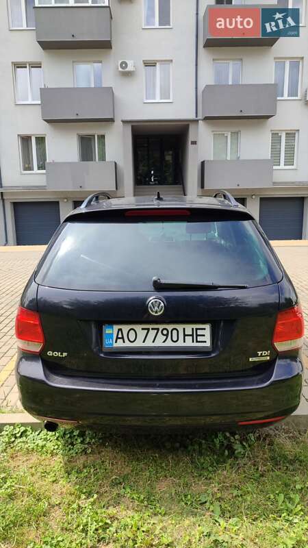 Універсал Volkswagen Golf 2010 в Ужгороді