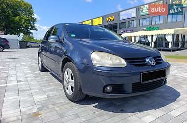 Хэтчбек Volkswagen Golf 2007 в Киеве