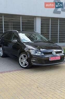 Универсал Volkswagen Golf 2016 в Киеве