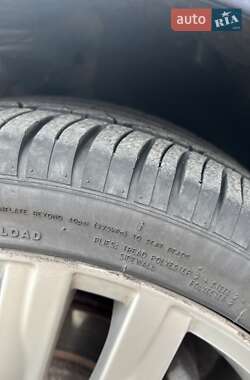 Хэтчбек Volkswagen Golf 2014 в 