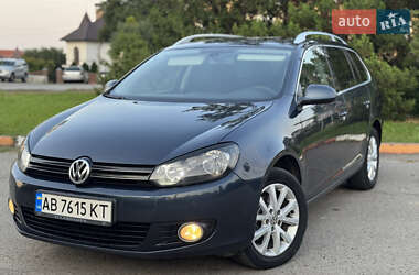 Универсал Volkswagen Golf 2010 в Черновцах