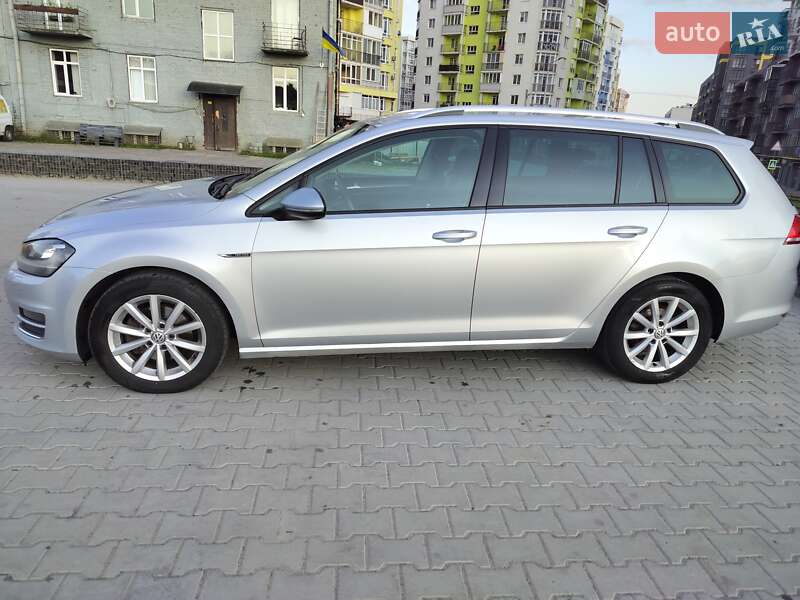 Універсал Volkswagen Golf 2016 в Стрию