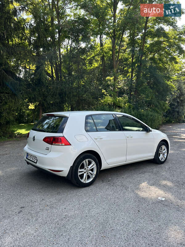 Хэтчбек Volkswagen Golf 2014 в Тернополе